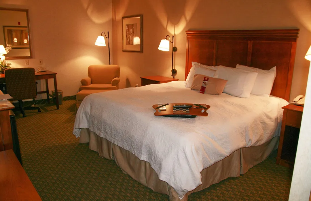Hampton Inn Sidney-1
