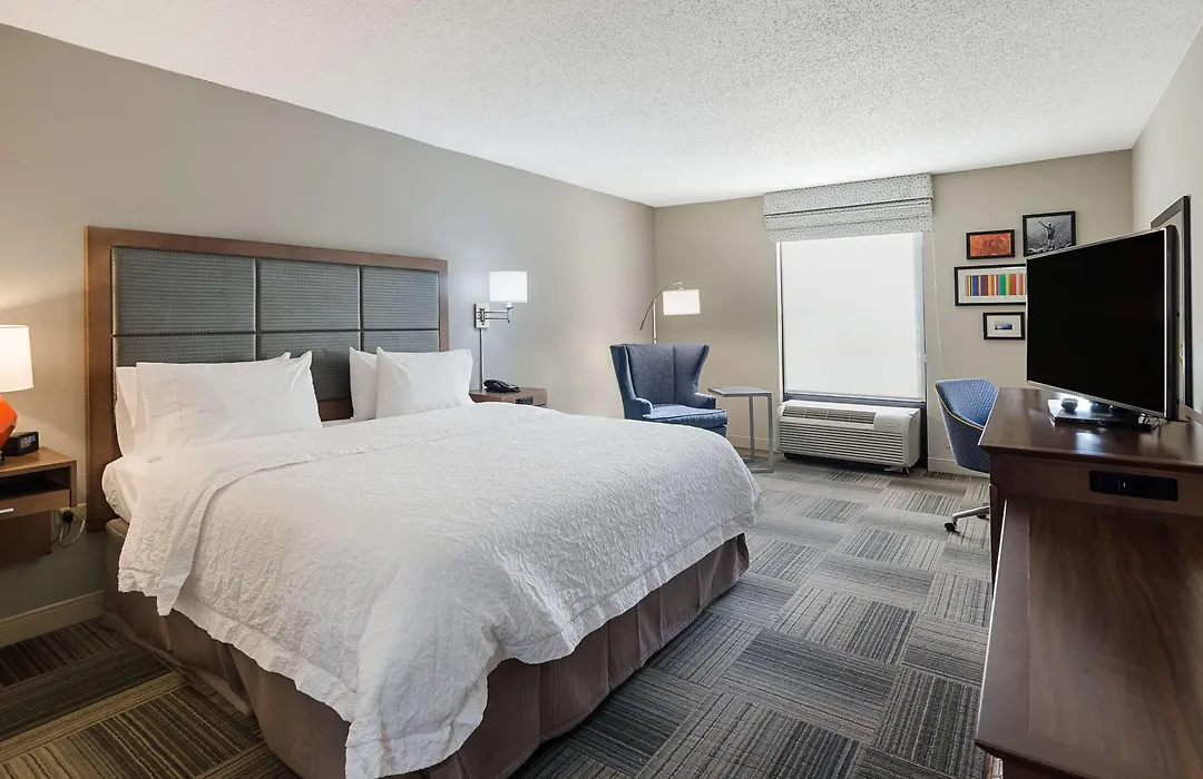 Hampton Inn Covington Va-1