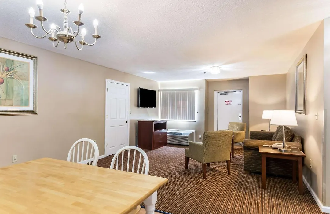 Quality Inn Chester - South Richmond-1