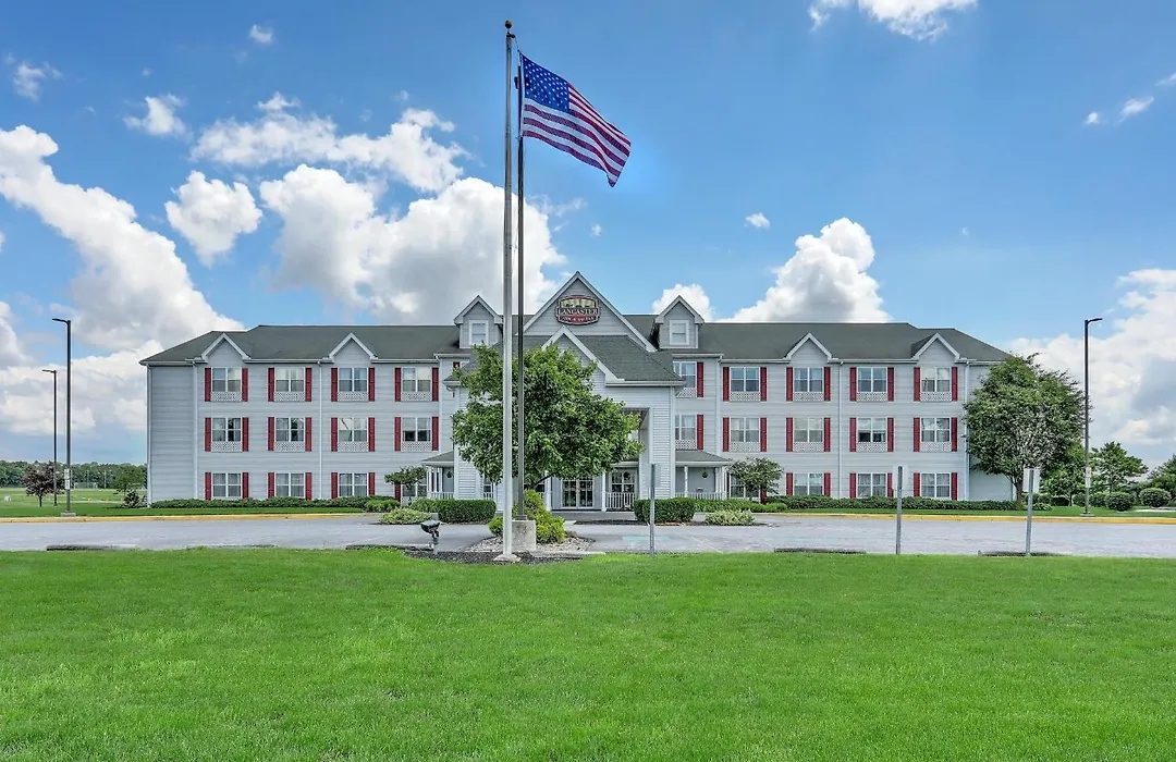 Lancaster Inn & Suites-1