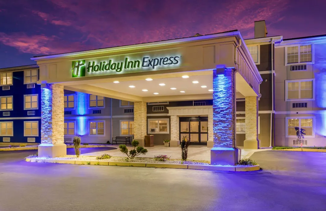 Holiday Inn Express - Plymouth By Ihg-1