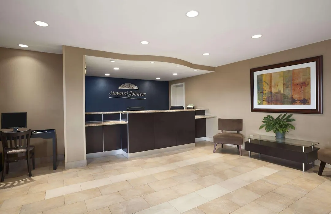 Howard Johnson By Wyndham San Diego Sea World-1