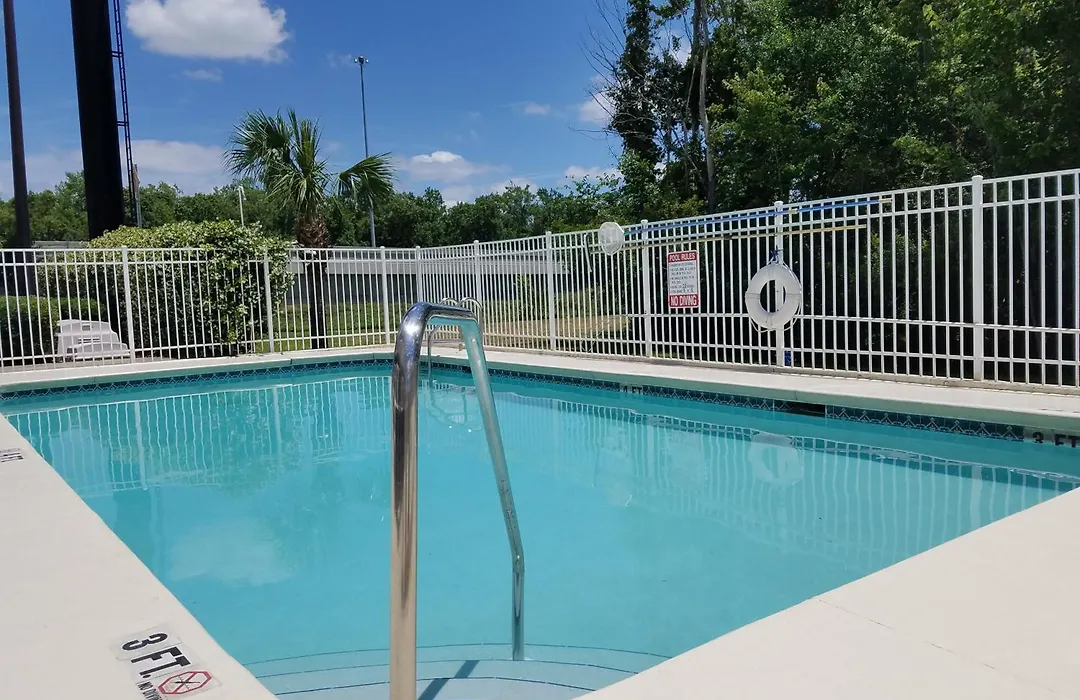 Country Inn & Suites By Radisson, Jacksonville - Orange Park-1