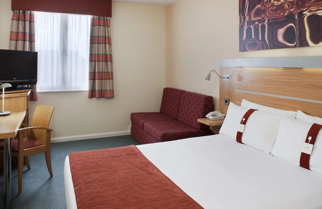 Holiday Inn Express Cardiff Bay By Ihg-1