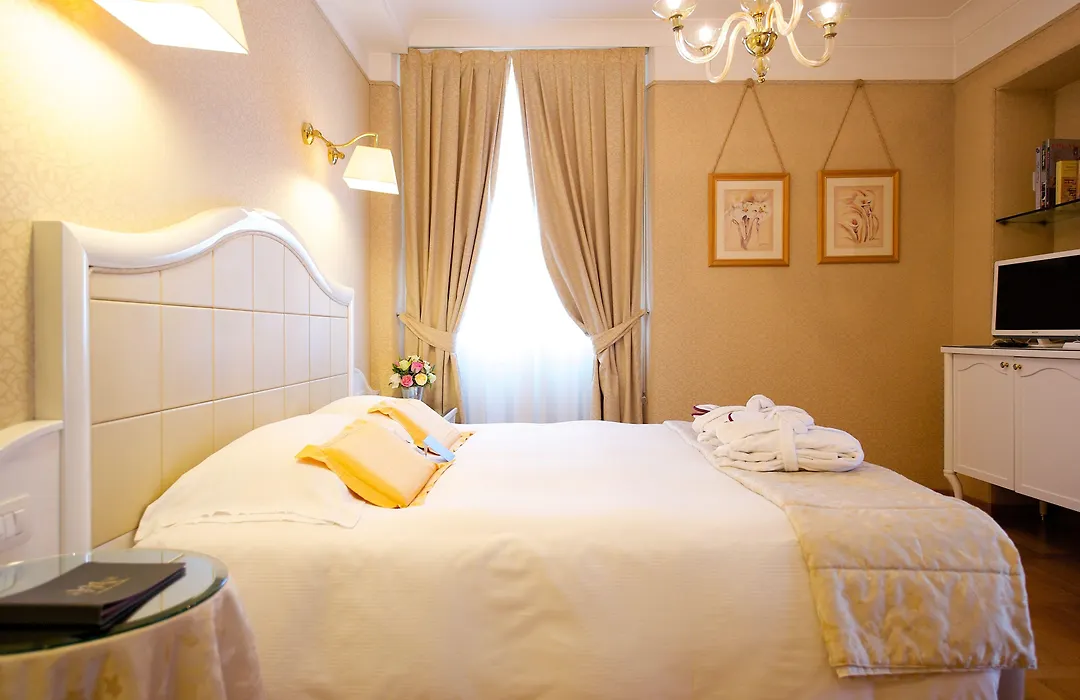 Hotel Mercure Milano Centro-1