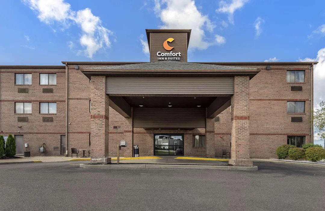 Comfort Inn & Suites Streetsboro - Kent-1