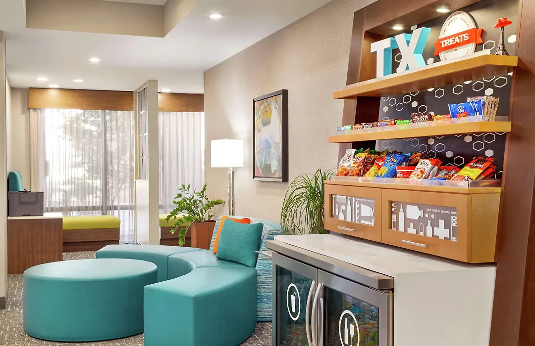 Hampton Inn Paris-1