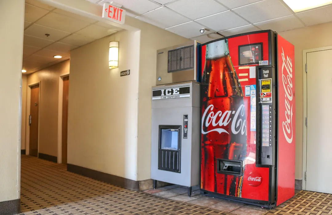Budget Inn Phoenix-1