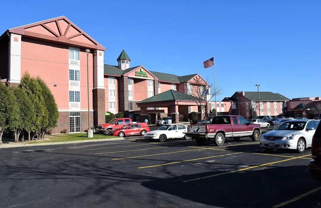 Wyndham Garden Madison Fitchburg-1