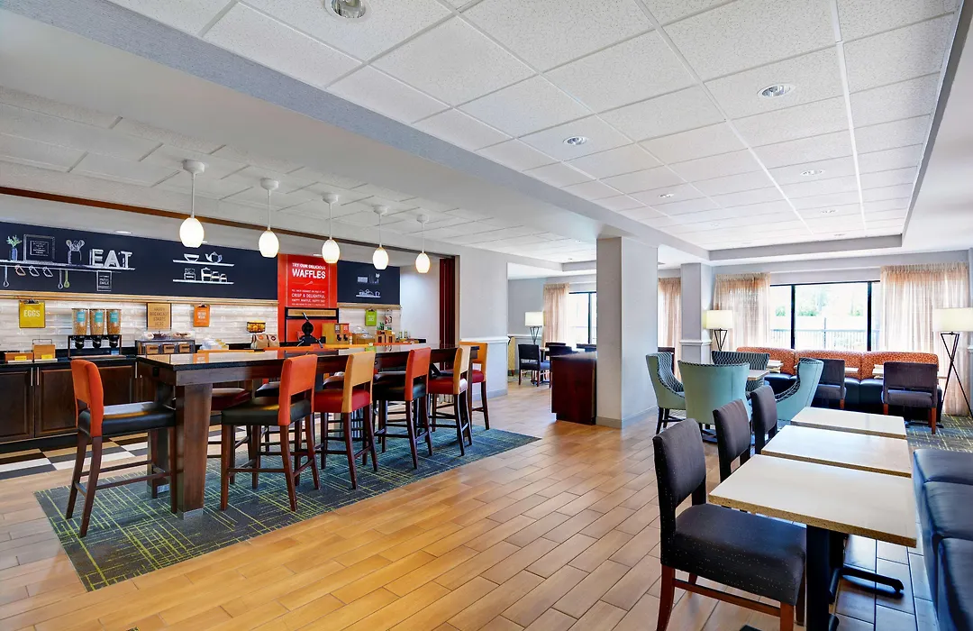 Hampton Inn By Hilton Panama City Beach-1