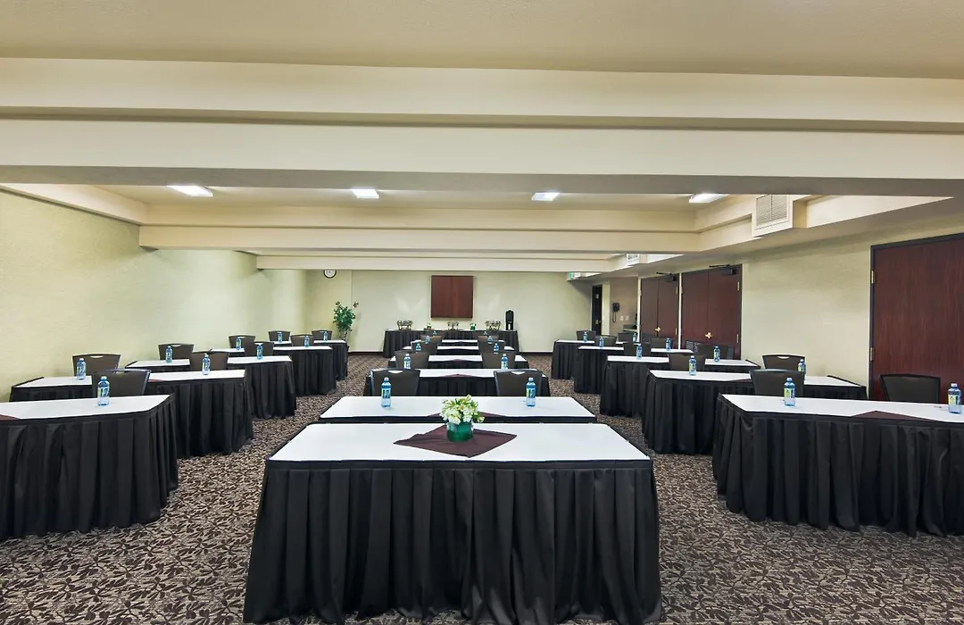 Oxford Suites Spokane Valley-1