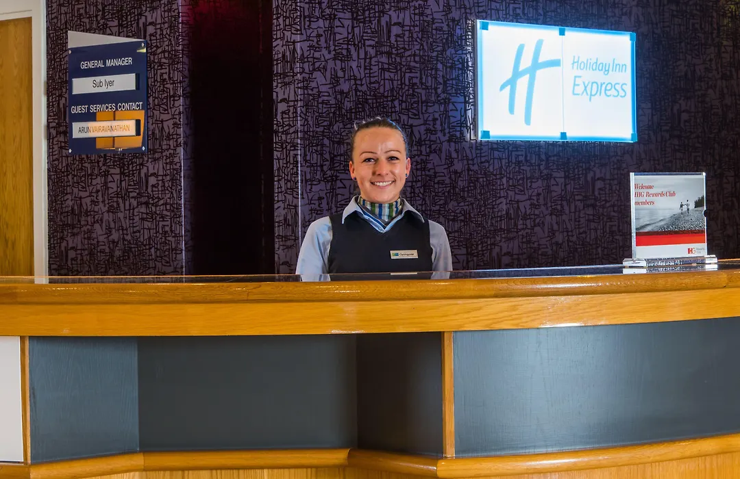 Holiday Inn Express London-Hammersmith By Ihg-1