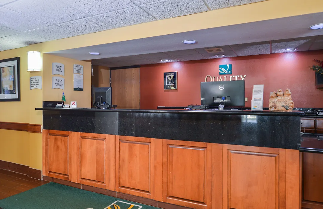 Quality Inn Bolingbrook I-55-1