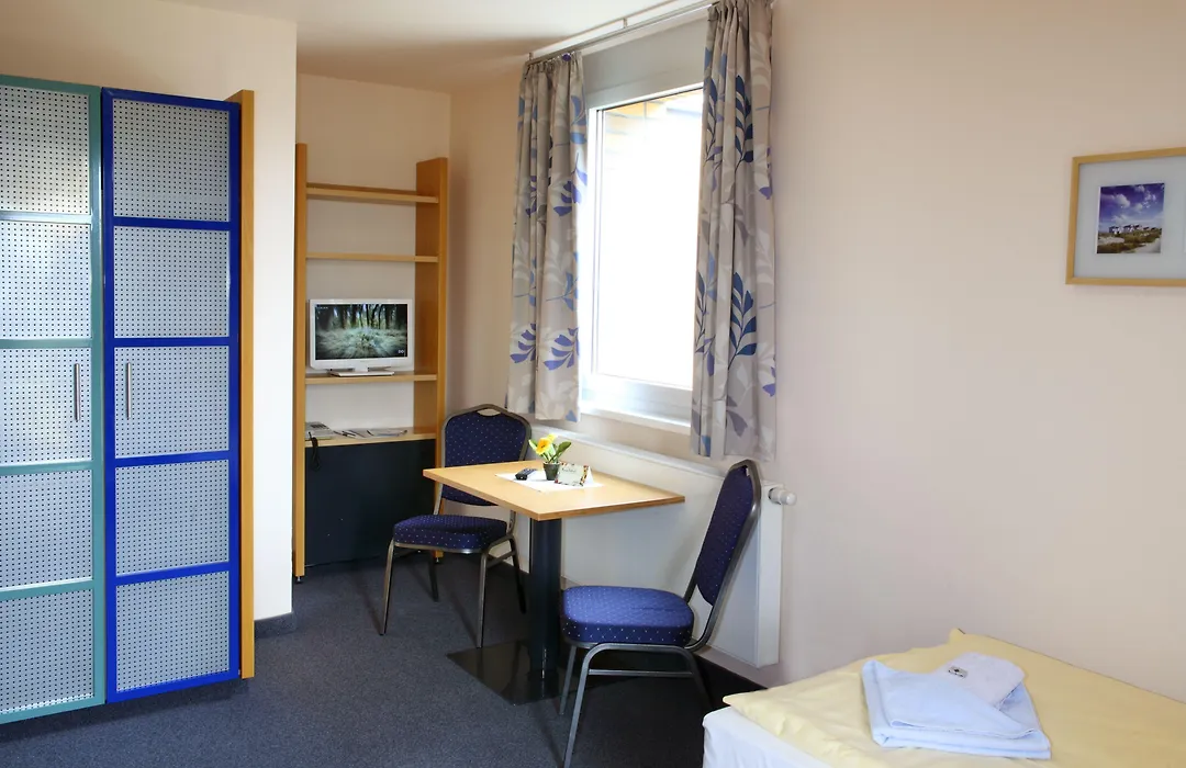 VCH Hotel Greifswald-1