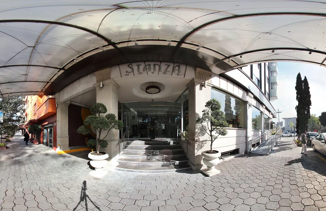 Stanza Hotel-1