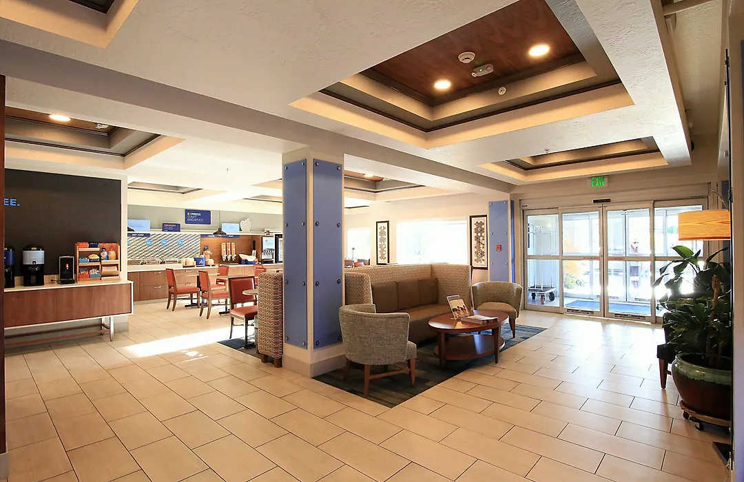 Holiday Inn Express Hotel & Suites Ashland By Ihg-1
