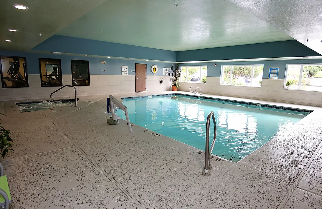 Holiday Inn Express Hotel & Suites Ashland By Ihg-1