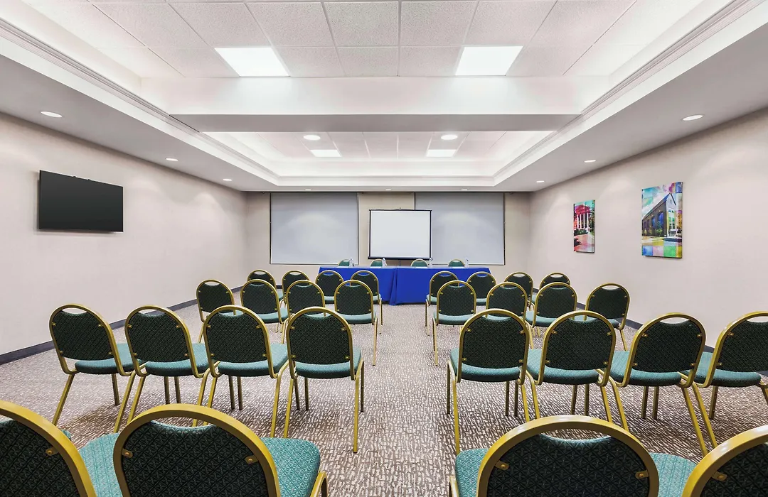 Hampton Inn Quakertown-1