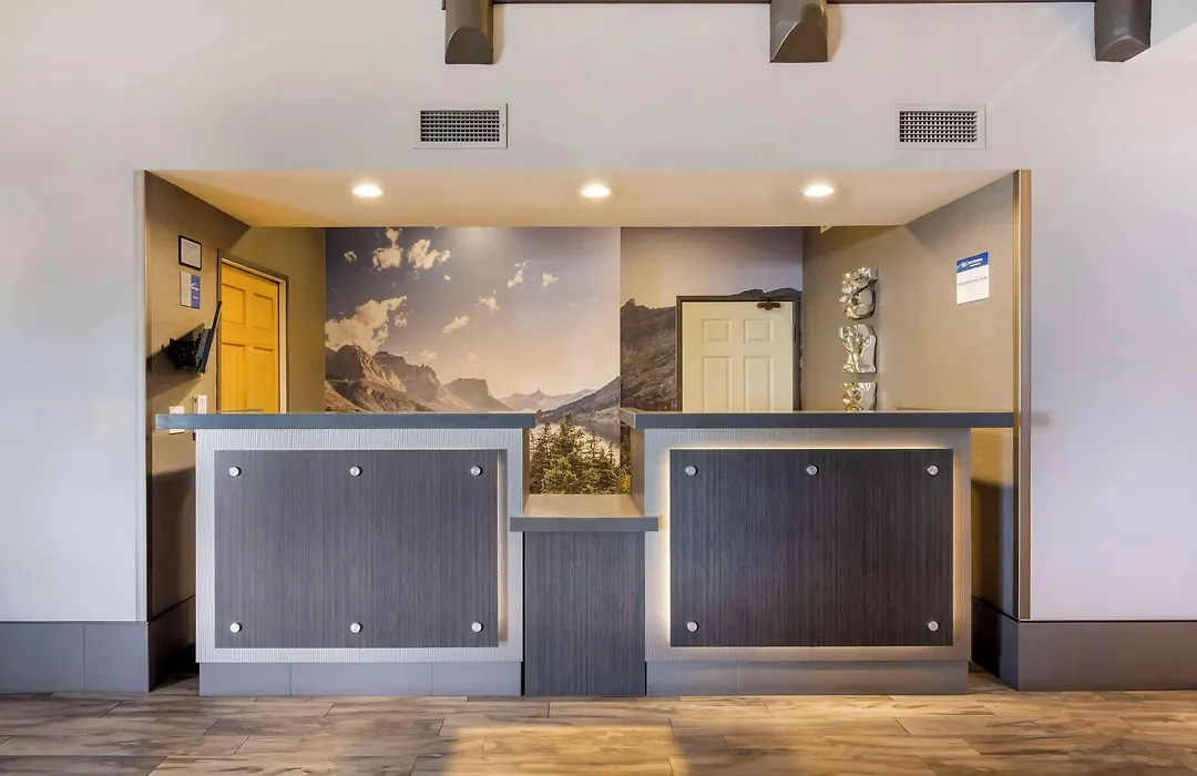 Best Western Plus Kalispell/Glacier Park West Hotel & Suites-1