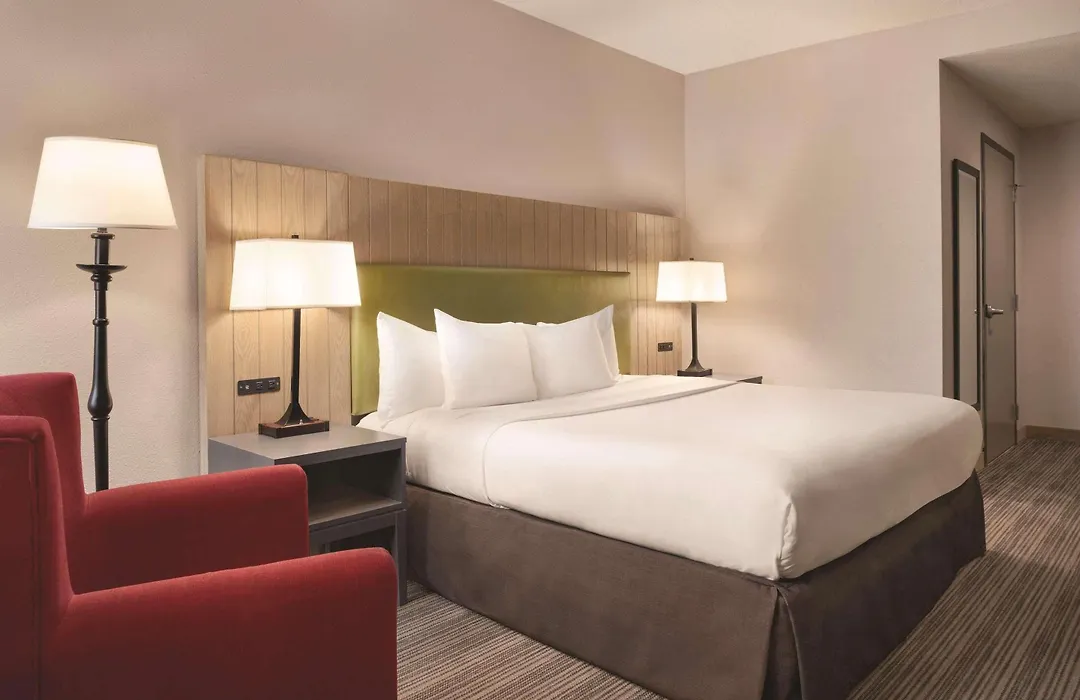 Country Inn & Suites By Radisson, Eagan, Mn-1