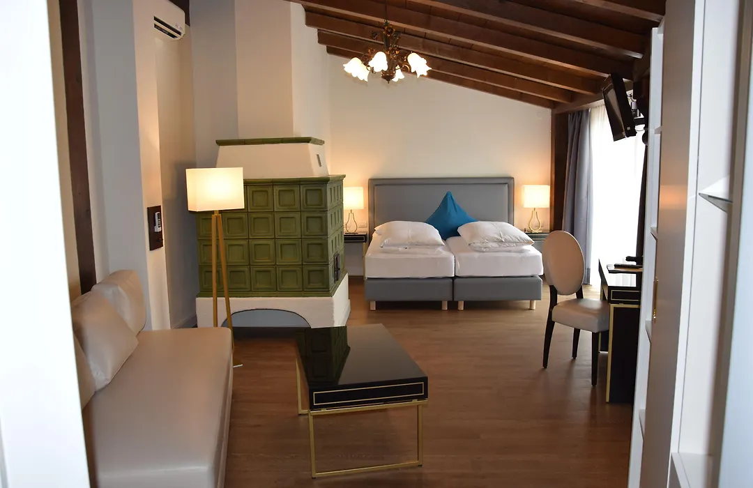 Atel Hotel Lasserhof-1