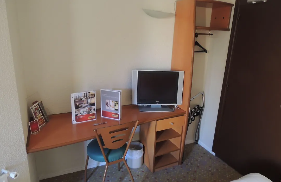 ibis budget Saint-Ouen-l'Aumône-1