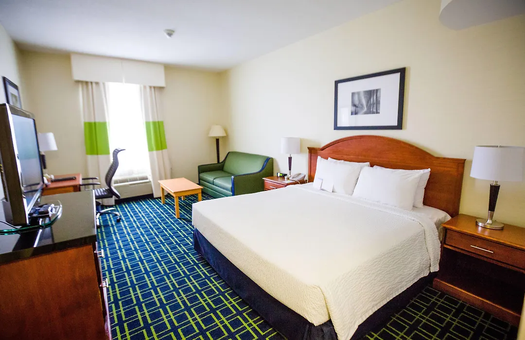 Fairfield Inn By Marriott Toronto Oakville-1