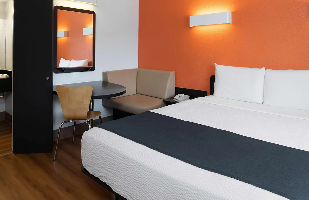 Motel 6 -Carpinteria, Ca - Santa Barbara - South-1