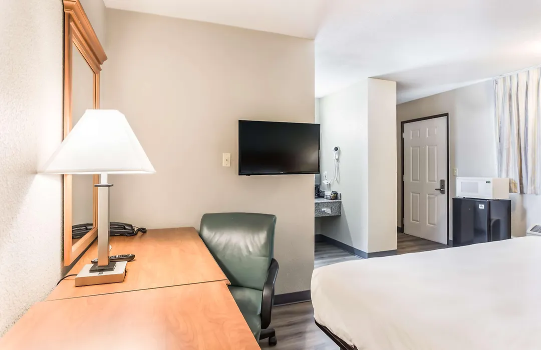 Americas Best Value Inn - Lebanon-1