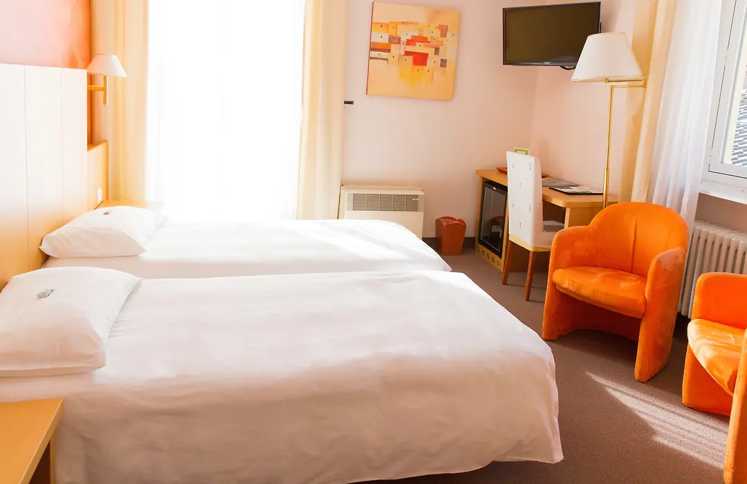 Hotel Du Lac Locarno-1