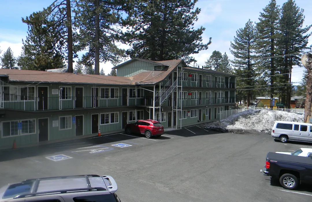 Budget Inn At The Heavenly Gondola-1