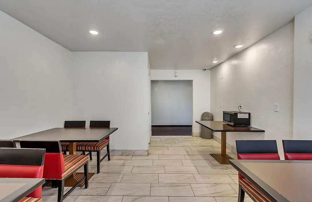 Motel 6 Ogden, Ut- Downtown-1