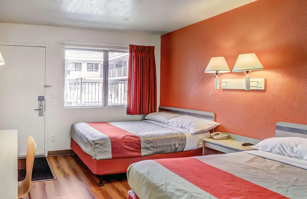 Motel 6-Medford, Or-1
