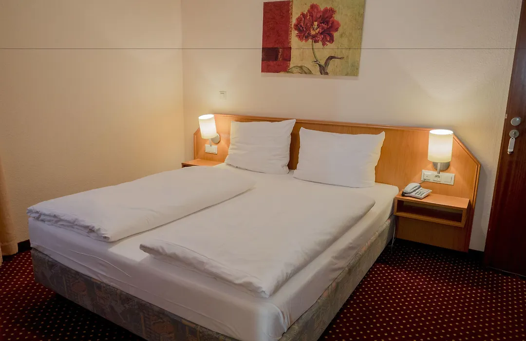 Hotel Lumen Am Hauptbahnhof-1