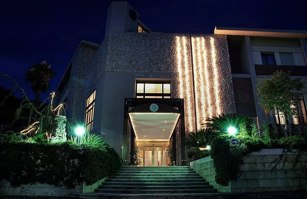 Solofra Palace Hotel & Resort-1