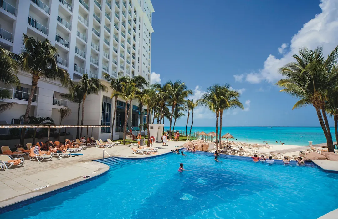 Riu Cancun (Adults Only)-1