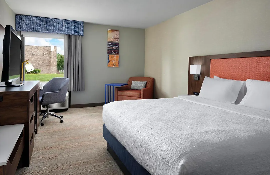 Hampton Inn Meridian-1
