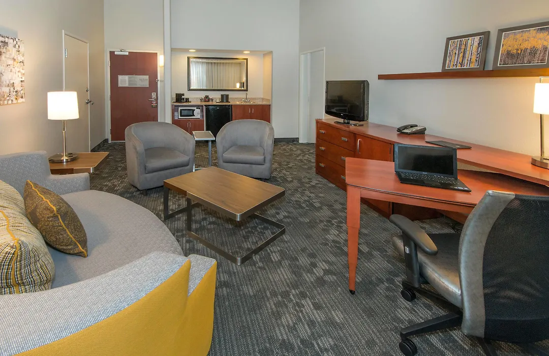 Courtyard By Marriott Albany-1