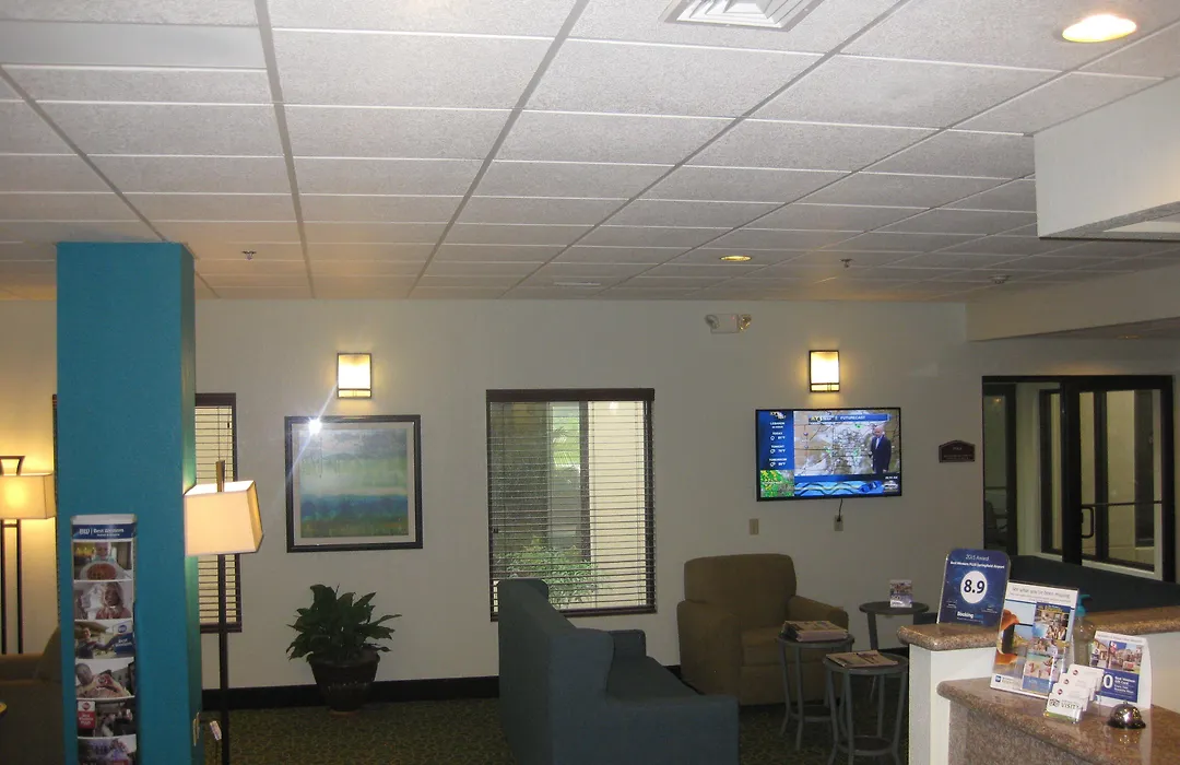 Best Western Plus Springfield Airport Inn-1