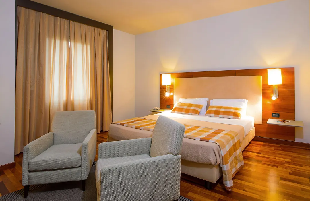 Hotel Da Vinci-1