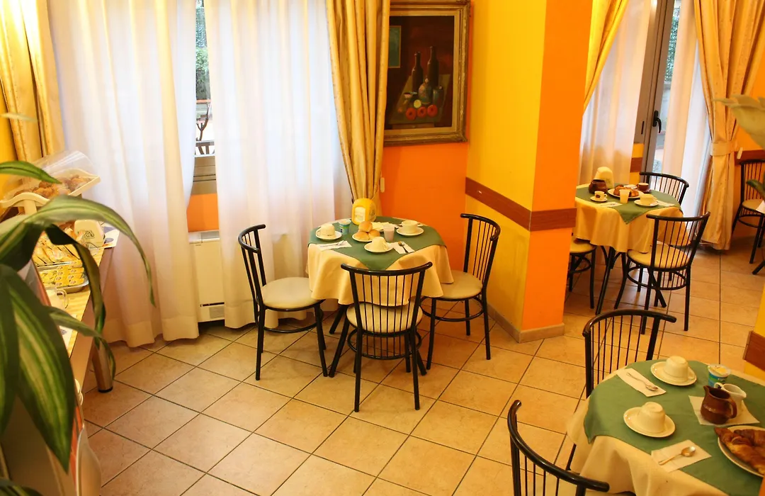 Hotel Sara-1