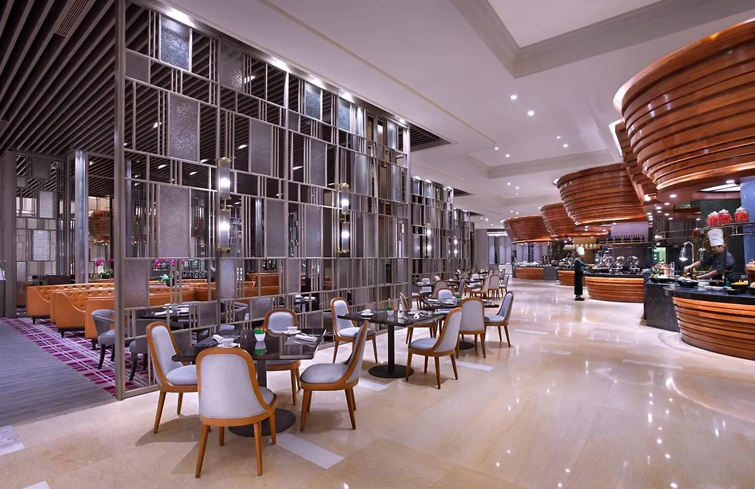 The Ritz-Carlton Jakarta, Mega Kuningan-1