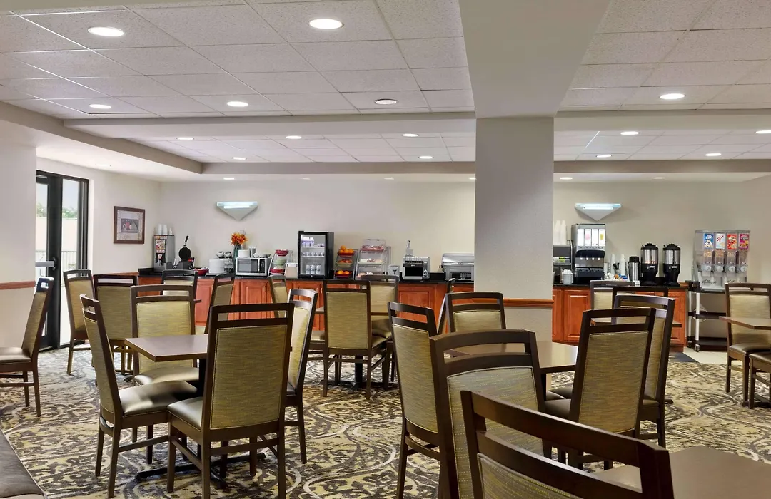 Wingate By Wyndham Bentonville-1