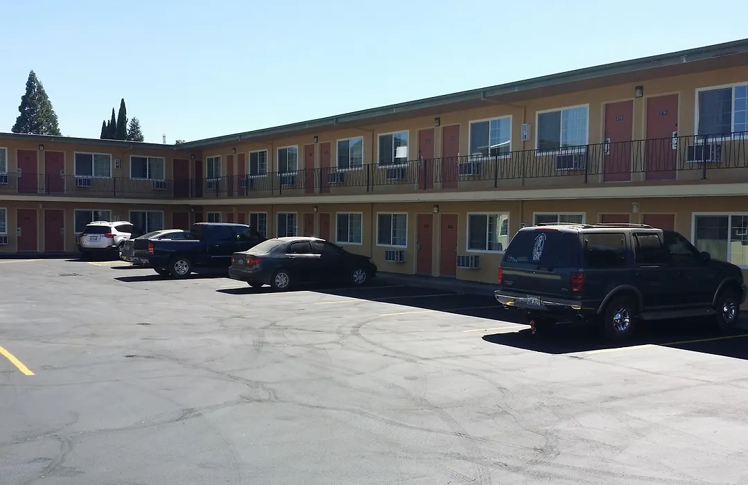 Sunset Inn-1