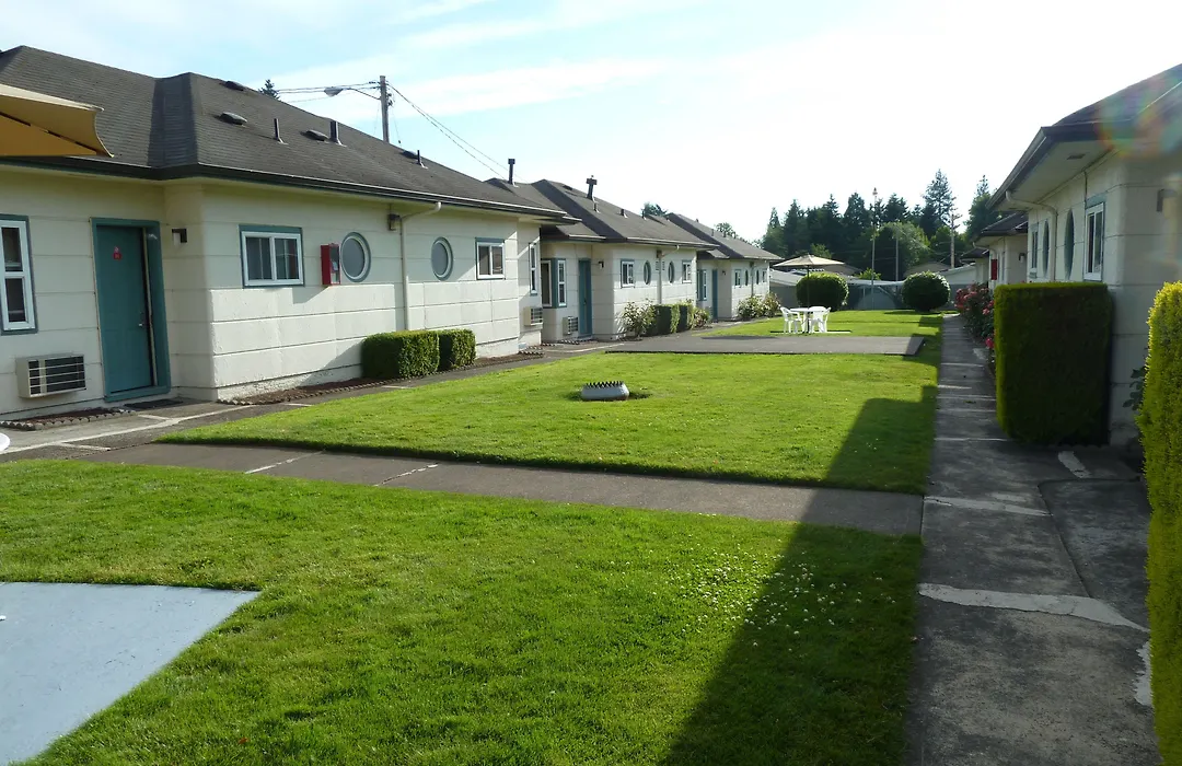 Milwaukie Inn Portland South-1