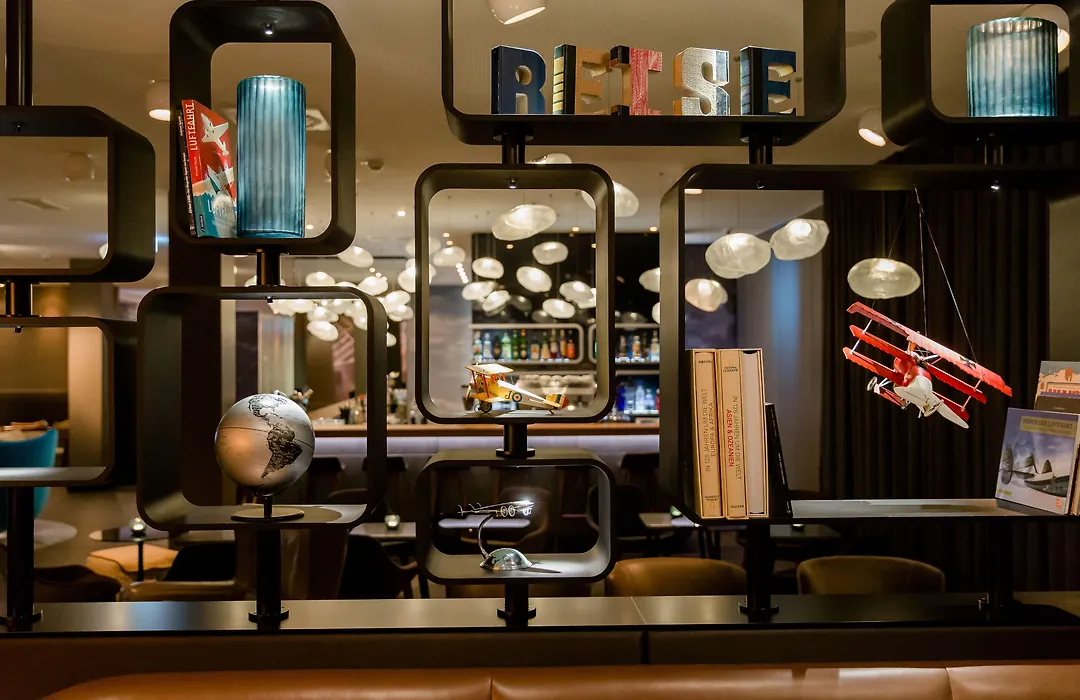 Motel One Frankfurt-Airport-1