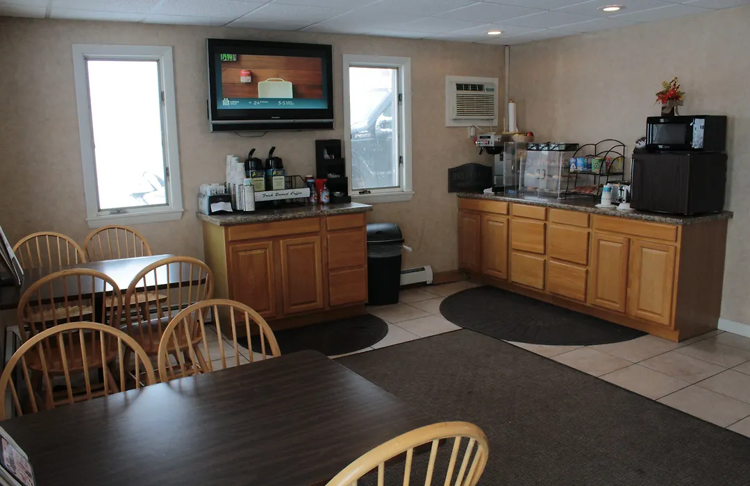 Shiretown Inn & Suites-1