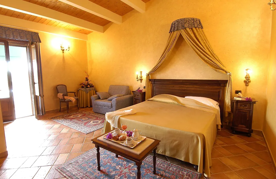 Hotel Il Podere-1