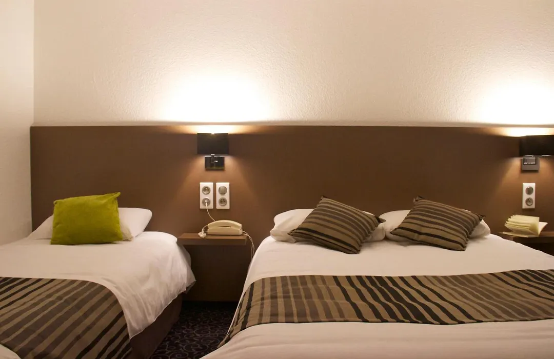 Brit Hotel Le Kerotel-1
