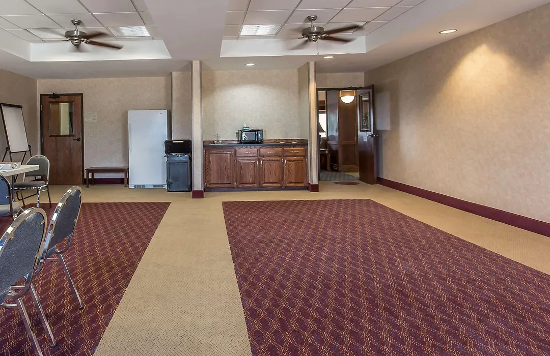 Quality Inn & Suites Guymon-1